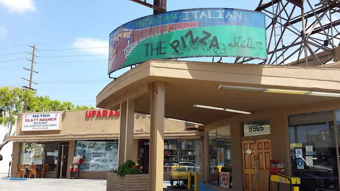 Kosher Pizza Station