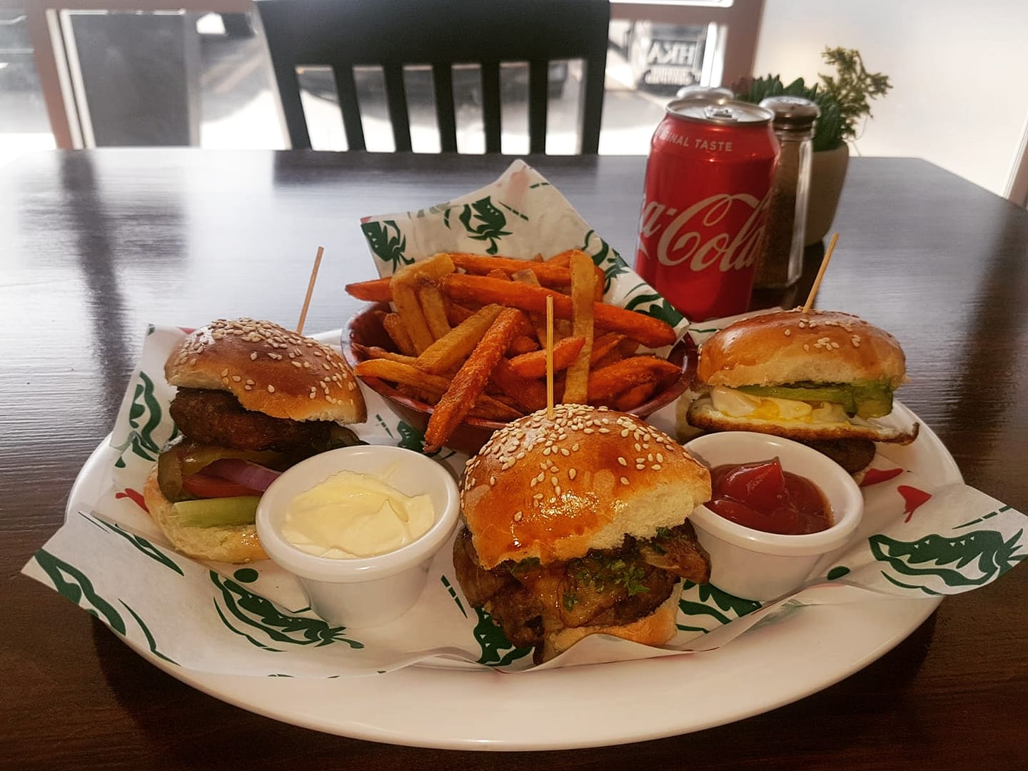 Dino's Middle Eastern Cuisine Houston