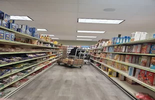 Yagdil Kosher Supermarket