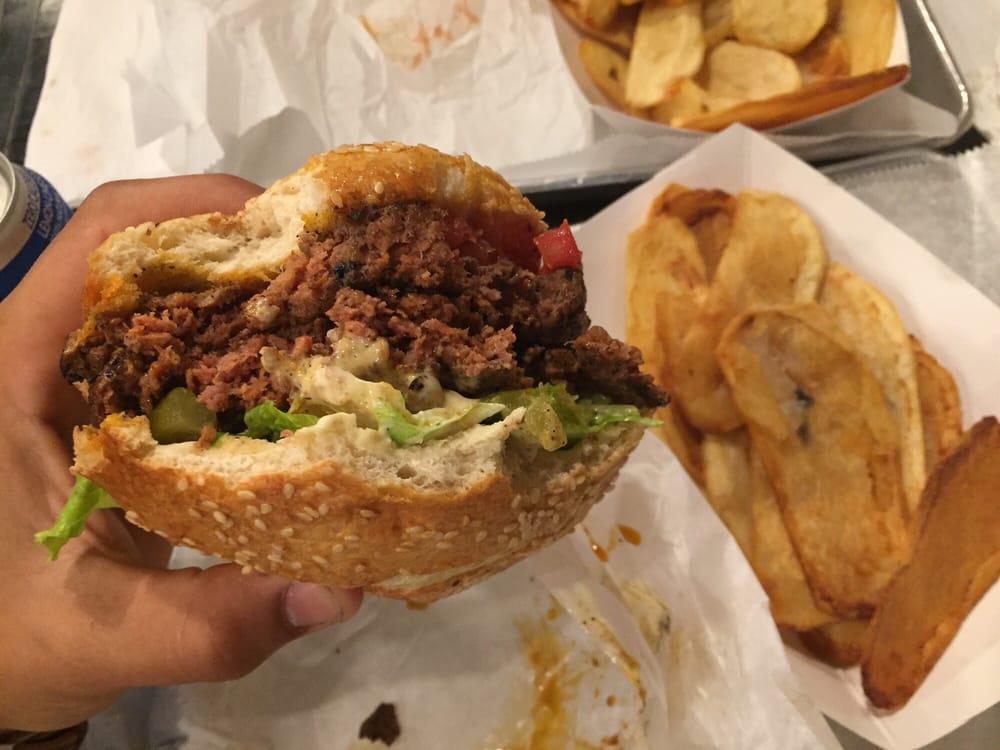 Joseph's Dream Burger Avenue P Brooklyn (Vaad Hakashrus of Flatbush