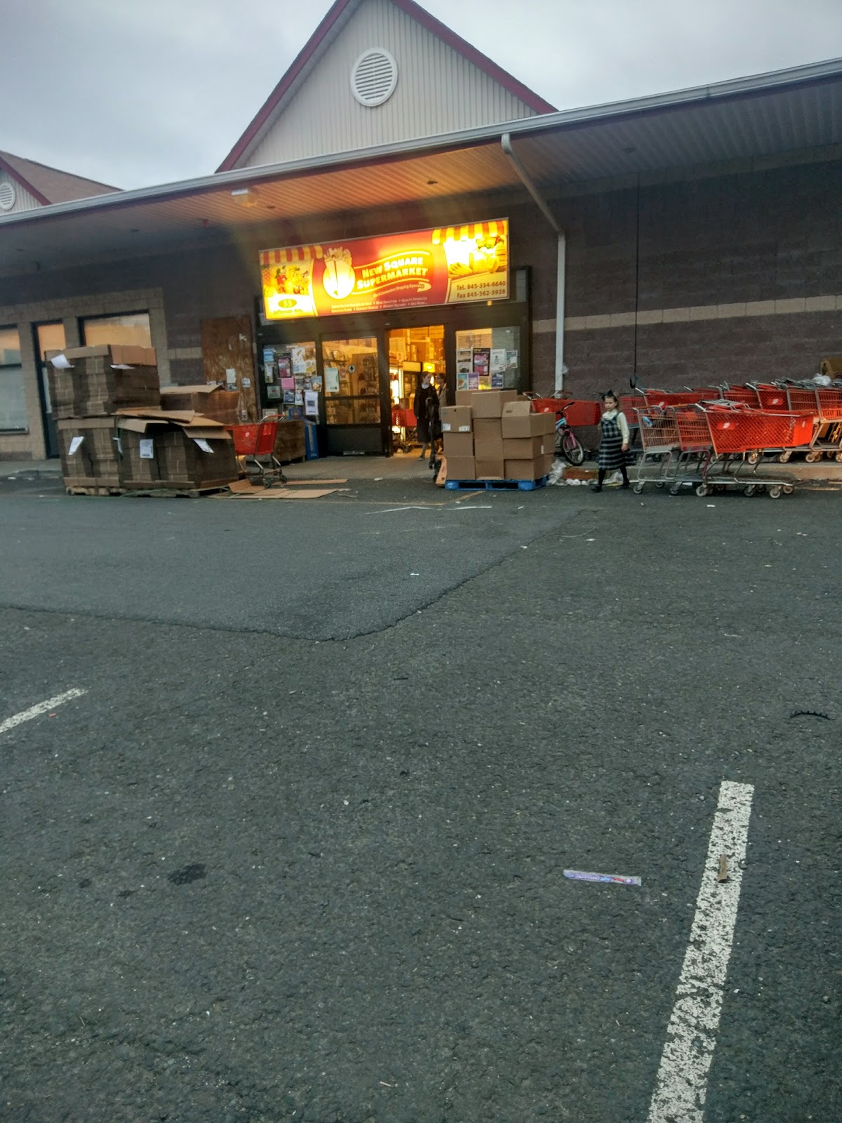 New Square Supermarket