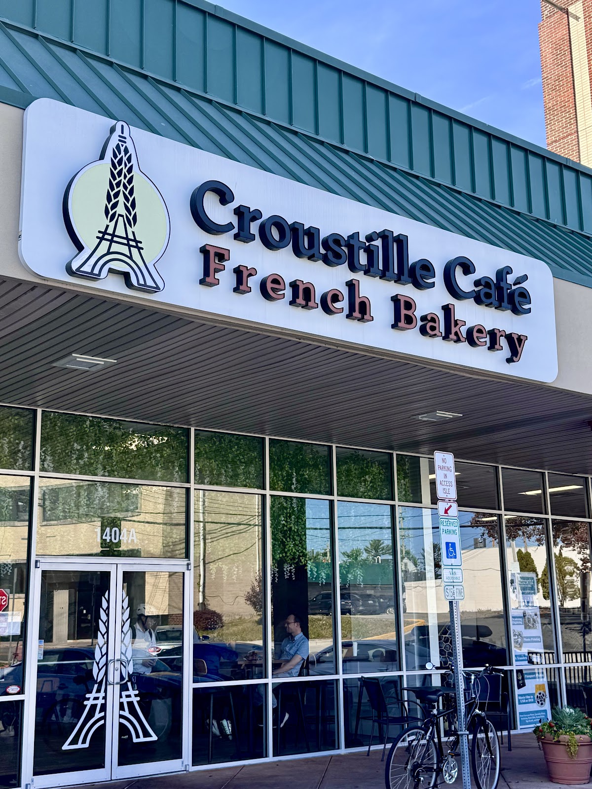 Croustille Cafe French Bakery - Conceptal LLC