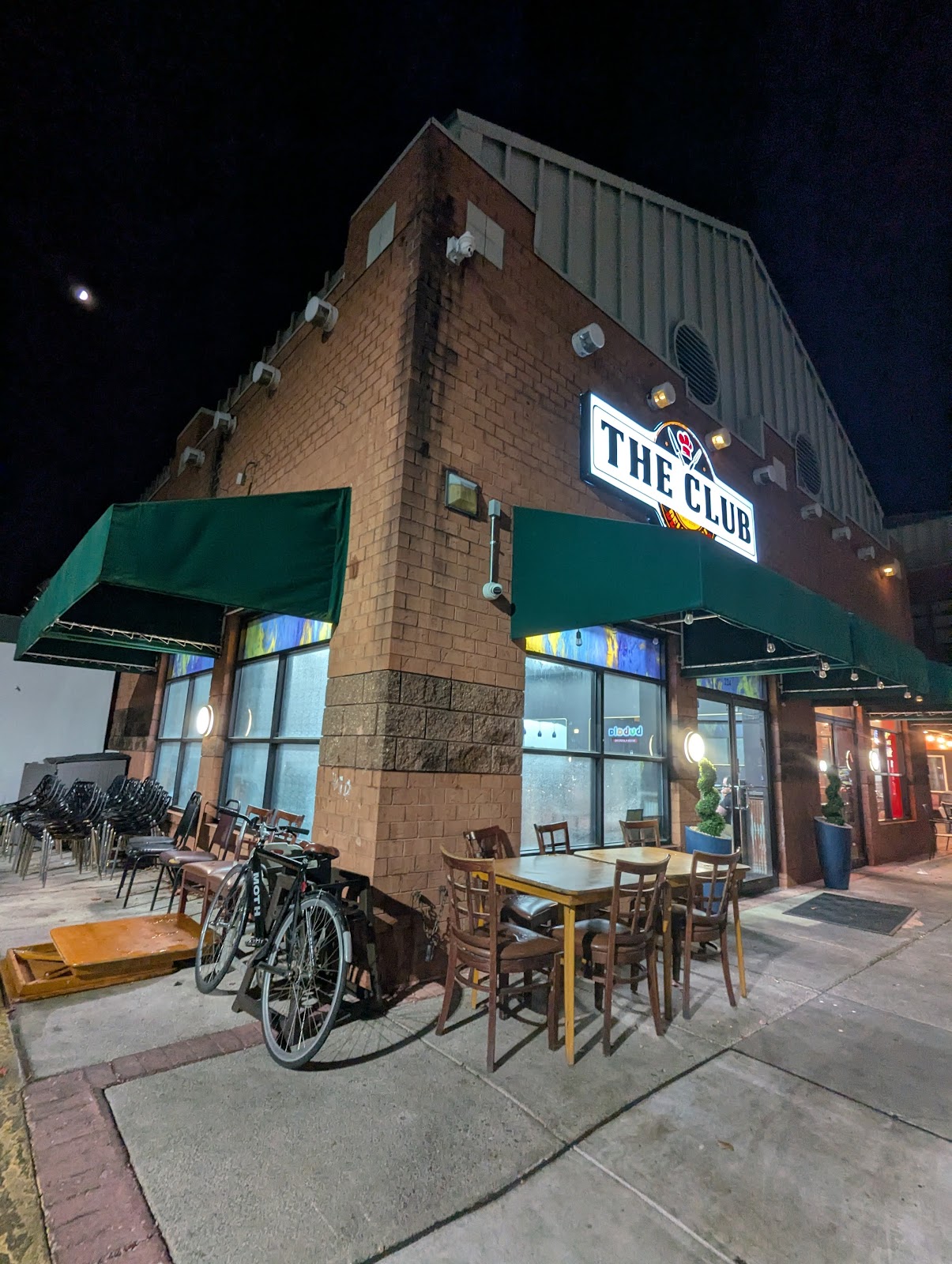The Club Deli & Grill Meat Restaurant
