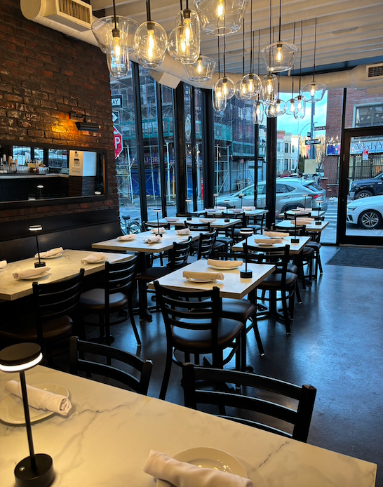 Biarritz Kosher Pizza and Wine Bar