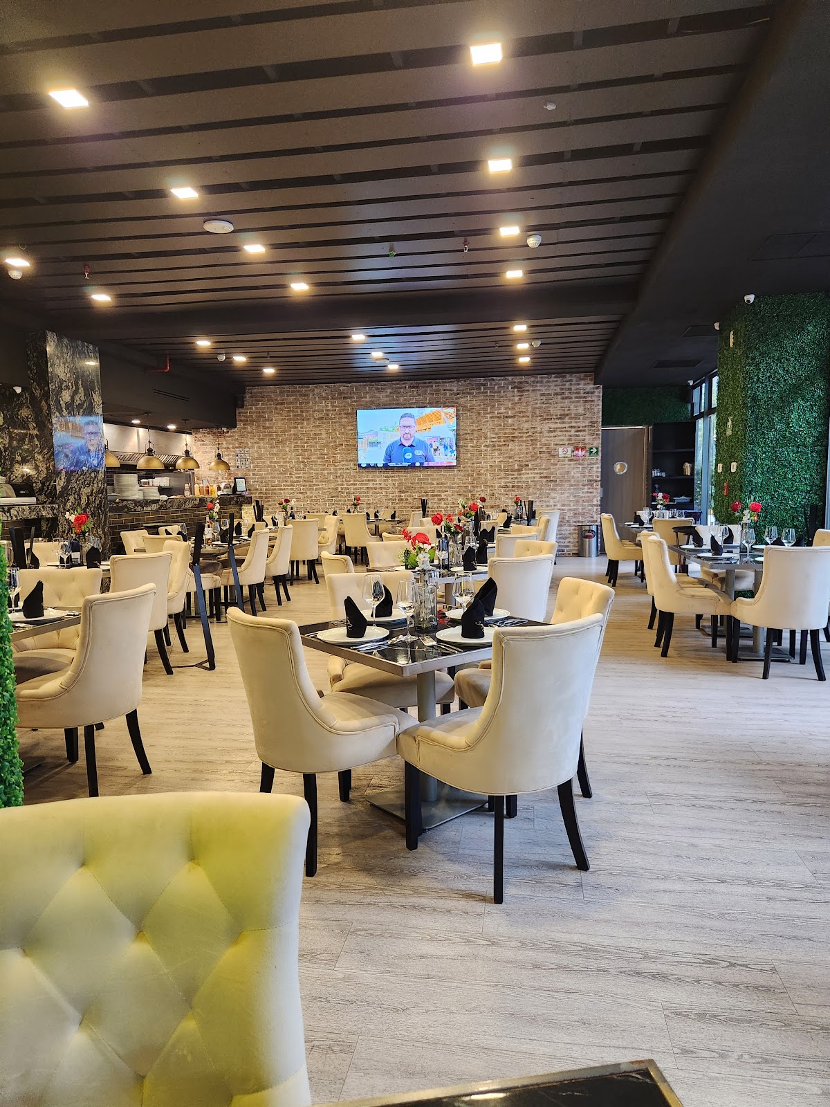 Vico's Grill Kosher Polanco