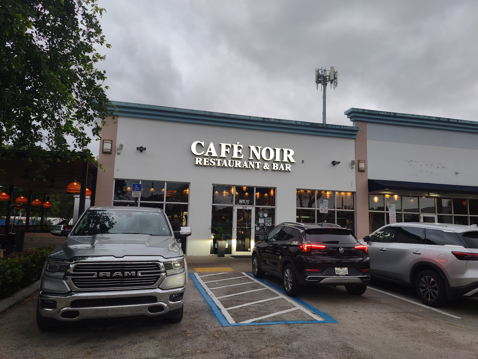 Cafe Noir