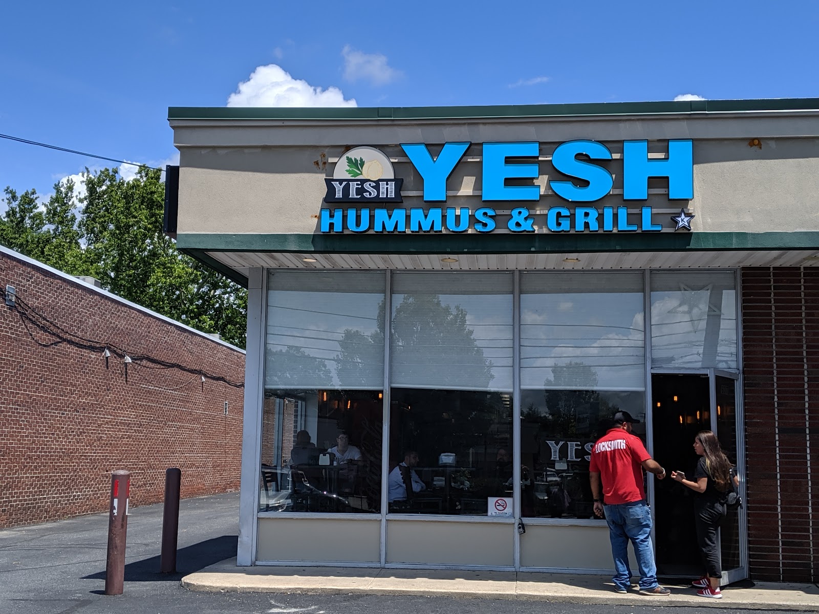 Hummus Plus-Yesh