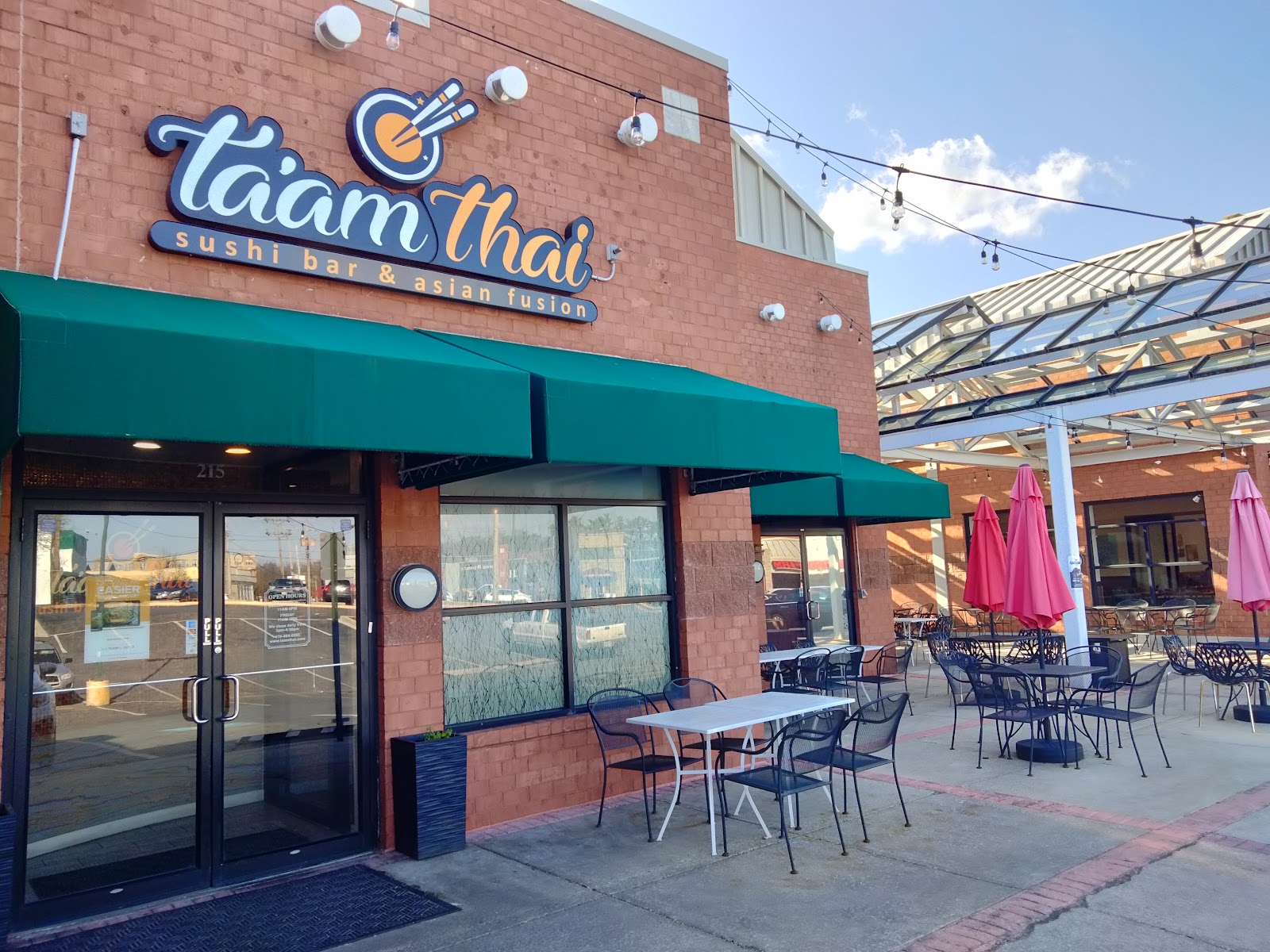 Ta'am Thai LLC Sushi & Asia Fusion
