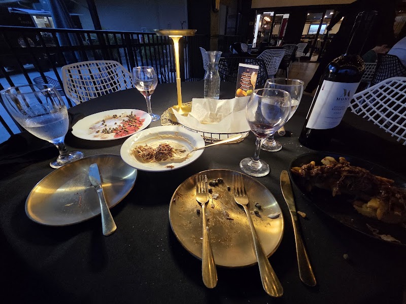 The W Kosher Steakhouse logo