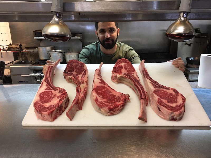 Meat Point logo