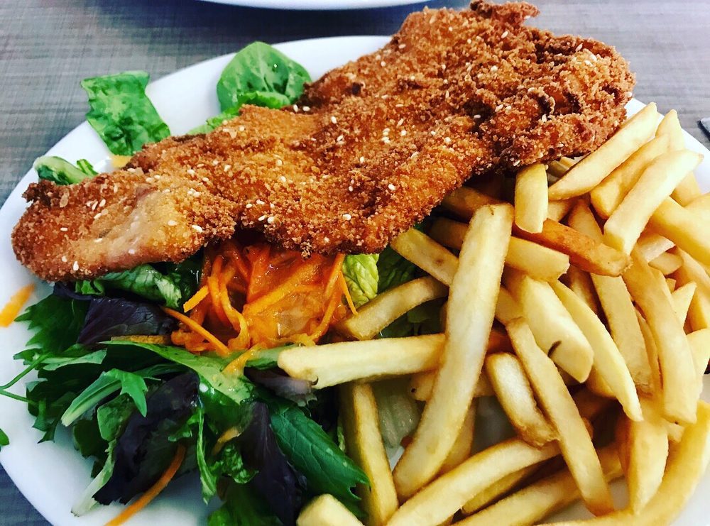 Aderet Grill & Salad Dallas