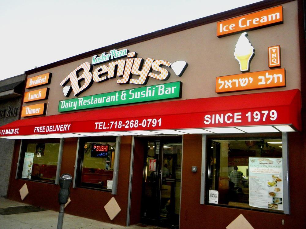 Benjy's Kosher Pizza Dairy Restaurant & Sushi Bar Queens